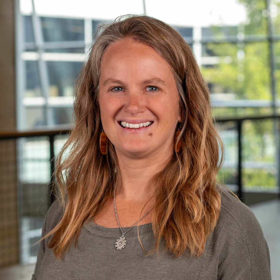 Ms. Kate Meengs